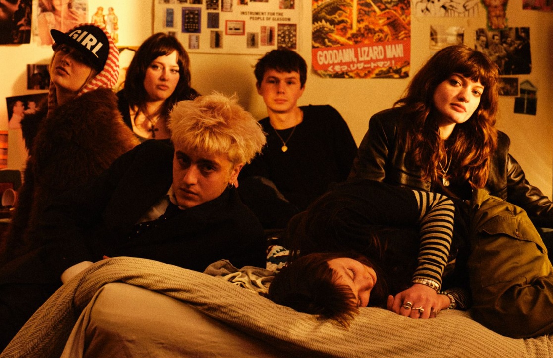 Man/Woman/Chainsaw announce headline tour