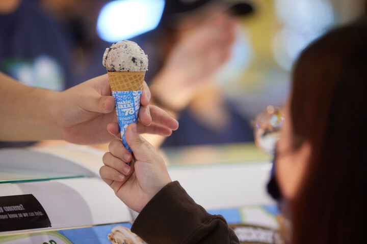 Ben and Jerry’s gives out free ice cream Ben and Jerry’s gives out free ice cream