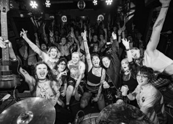 Ferocious Aussie femme DIY punk outfit R.U.B head to Brighton
