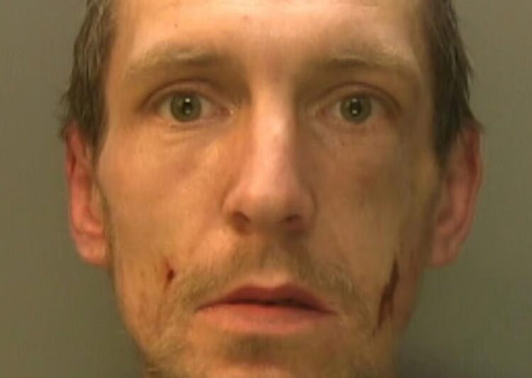 Shoplifter fled court when faced with return to prison