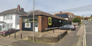 Kickboxers face fight to extend opening hours