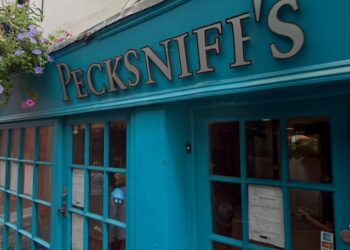 Council looks to sell grade II listed building in The Lanes
