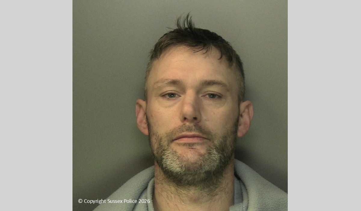 Man jailed for threatening violent brother&rsquo;s ex over court case