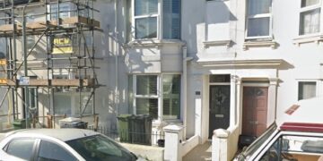 Shared house plans approved despite objections