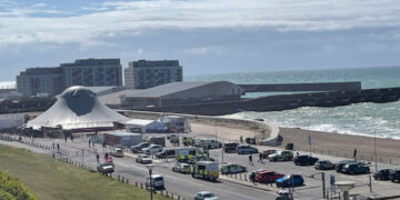 Bodies of three women recovered from sea off Brighton beach