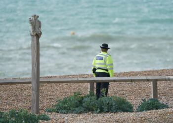 Three women recovered off Brighton beach not believed to have attended nightclub