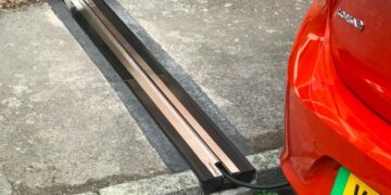 Pavement gullies for electric cars to be trialled