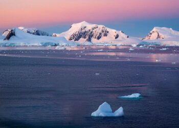 Antarctica: Vaughan Williams, Jonny Greenwood and Arvo Pärt