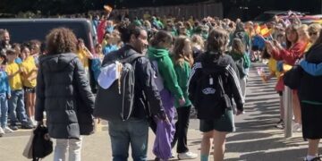 Scores of primary school children take part in exchange trip to Spain