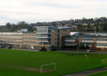 Heatwave prompts Brighton school’s partial closure for two days
