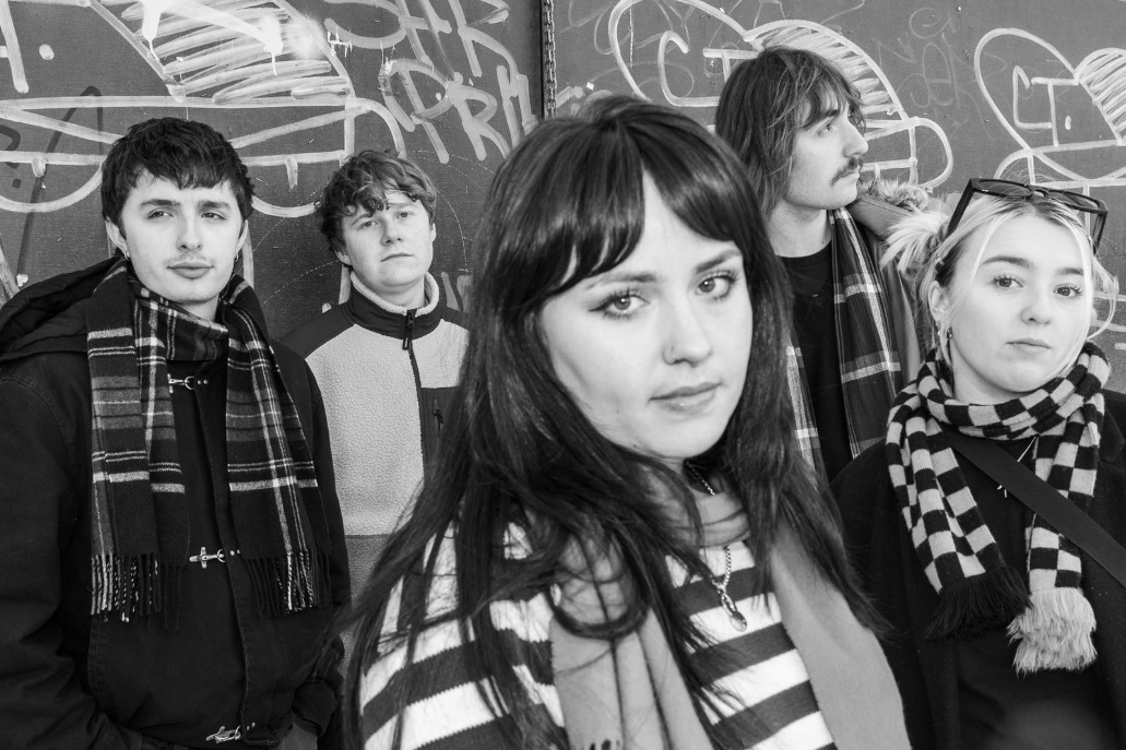 Vona Vella & chums are heading to Brighton Vona Vella & chums are heading to Brighton