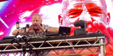 Fatboy Slim sells out his 4th On The Beach day in a row