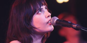Opal Mag delivers an assured, expansive headline performance at The Prince Albert