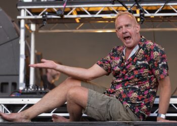 France 4, England 6 & Fatboy Slim circa 10000