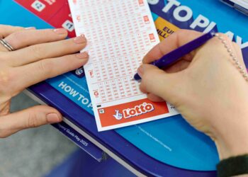 Brighton brickie wins £1m lottery prize