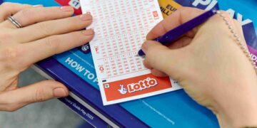 Brighton brickie wins £1m lottery prize