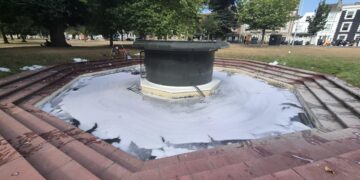 Fountain soap pranksters urged to stop