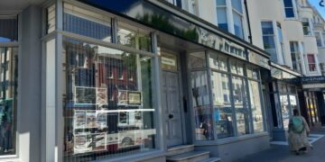 Man held in property management fraud probe