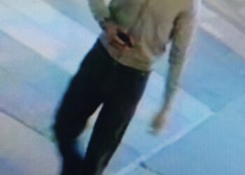 Man attacked by stranger he bumped into