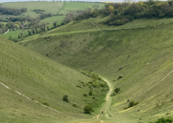 Volunteers to clean up region’s top path tomorrow – and it’s on our doorstep. Can you help?