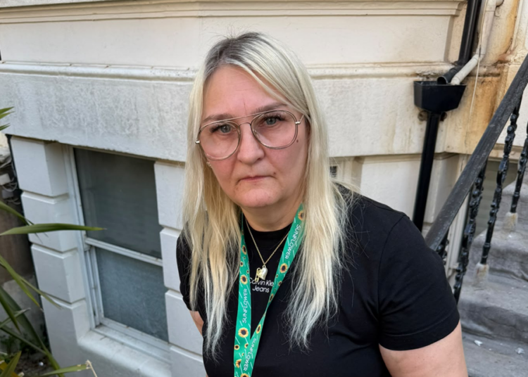 Tenant of mouldy flat ‘must hand over key’