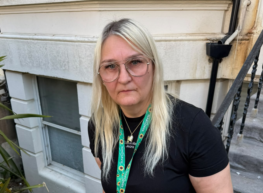 Tenant of mouldy flat ‘must hand over key’ Tenant of mouldy flat ‘must hand over key’