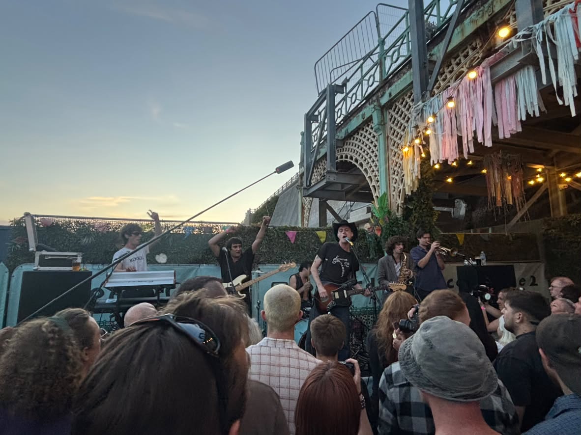Opus Kink: Pretty Showboys on the Terrace Opus Kink: Pretty Showboys on the Terrace