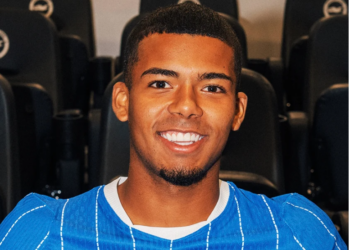Brighton and Hove Albion sign Colombian teenager