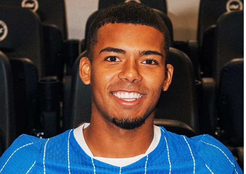 Brighton and Hove Albion sign Colombian teenager