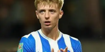 Brighton and Hove Albion send Watson on loan to Leicester City