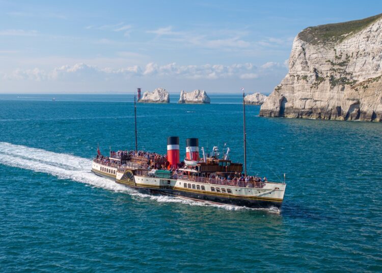 Last paddle steamer to sail from Newhaven