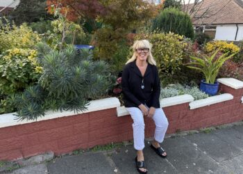 Petition urges protection for front gardens