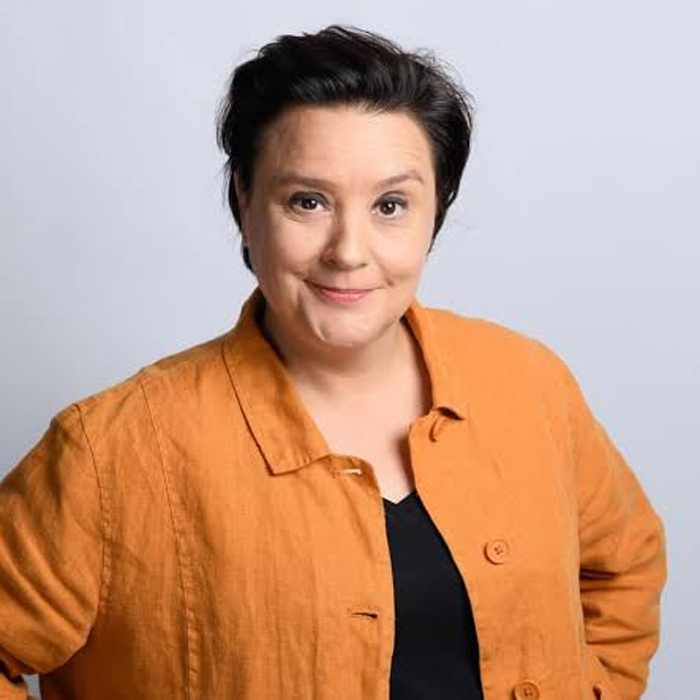 Susan Calman &ndash; Tall Tales and Warm Smiles
