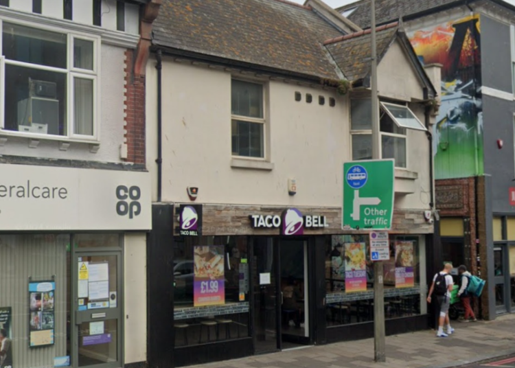 London Road takeaway applies for later licence