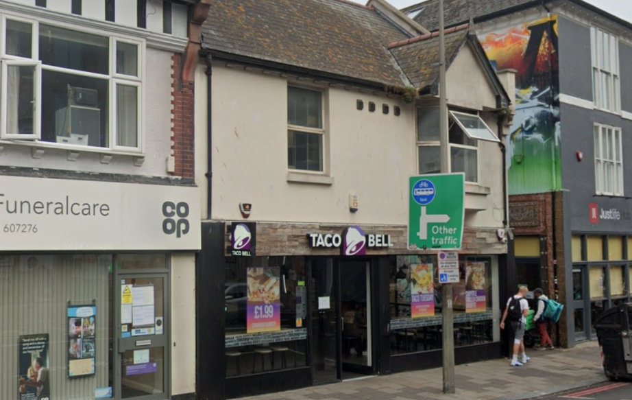 London Road takeaway applies for later licence